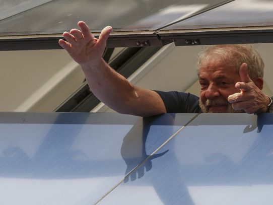Abogados de Lula esperan su liberación inmediata