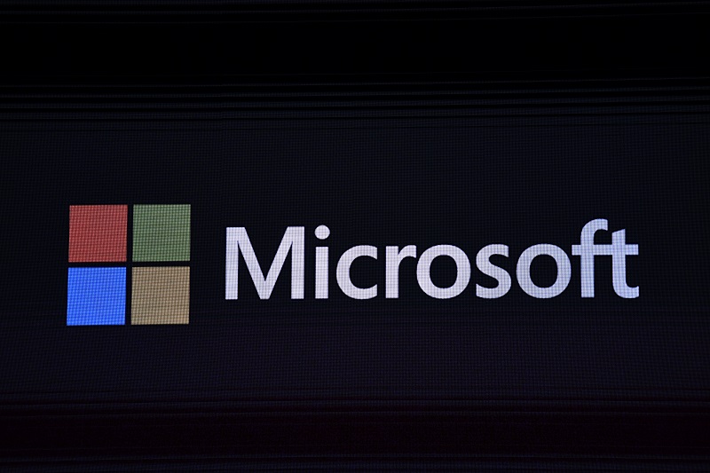 Microsoft invierte 1.000 millones de dólares en inteligencia artificial