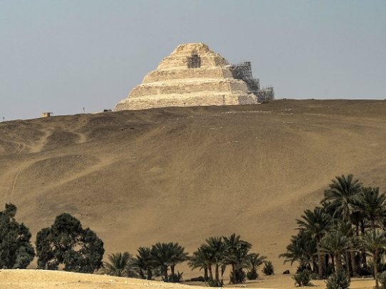 La más antigua pirámide egipcia en pie reabre tras años de restauración