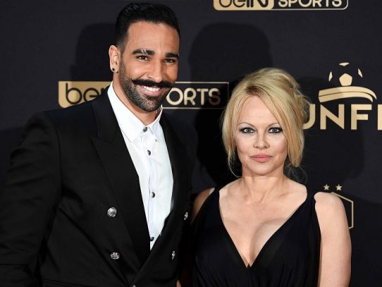 Pamela Anderson rompe con el futbolista Adil Rami, que llevaba "una doble vida"