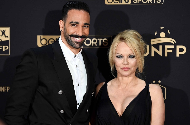 Pamela Anderson rompe con el futbolista Adil Rami, que llevaba "una doble vida"