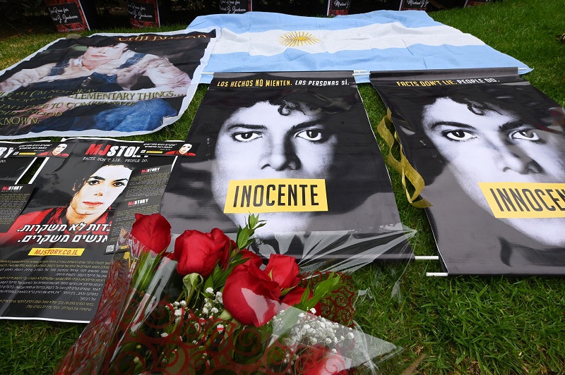 Fans franceses de Michael Jackson atacan en justicia el documental "Leaving Neverland"