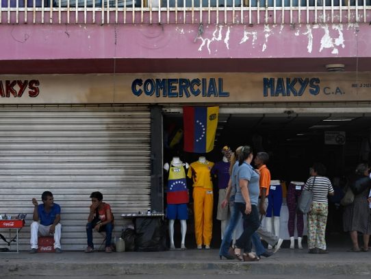 FMI prevé menor hiperinflación en Venezuela en 2019