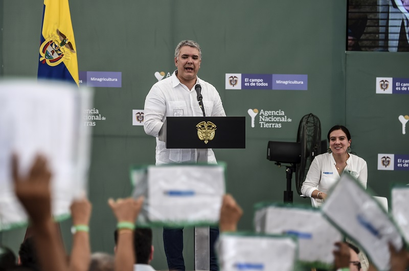 Duque descarta intervención militar en Venezuela en medio de tensiones en frontera