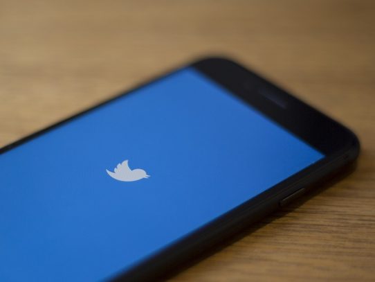 Rusia lanza nuevos procedimientos administrativos contra Facebook y Twitter