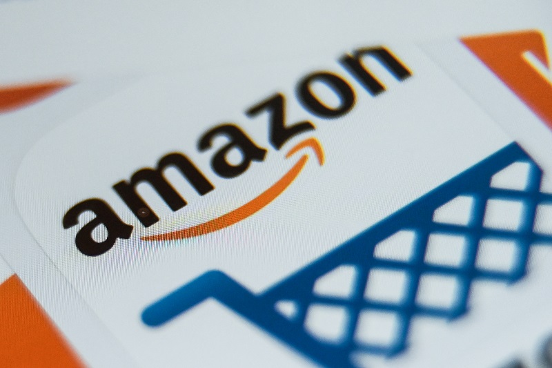 Francia multa a Amazon con 4 millones de euros por cláusulas "desequilibradas"