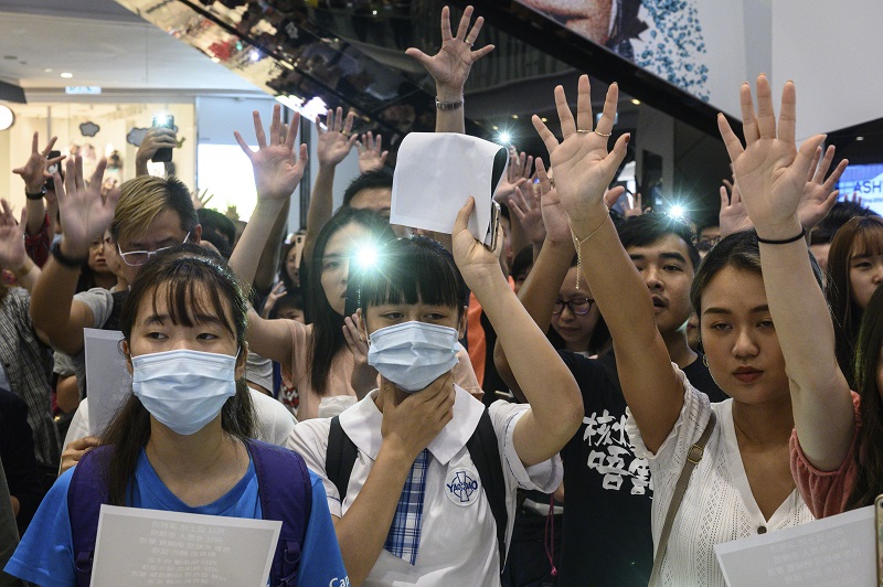 Múltiples anulaciones de eventos en Hong Kong por manifestaciones masivas