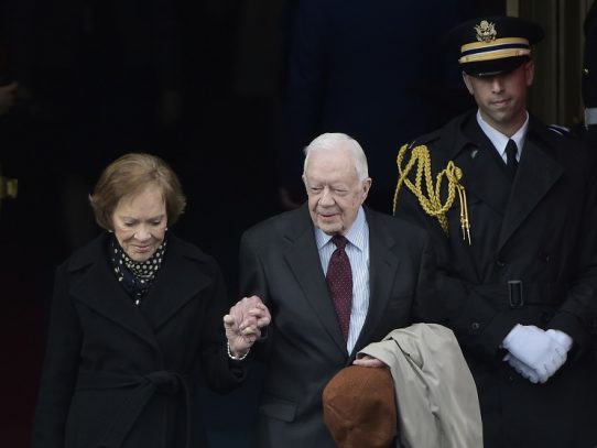 El expresidente de EEUU Jimmy Carter fue hospitalizado tras sufrir una caída
