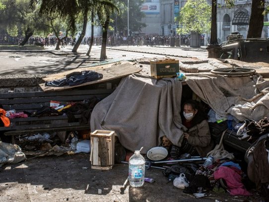 Chile pronostica un fin de año "muy malo" para su economía por crisis social