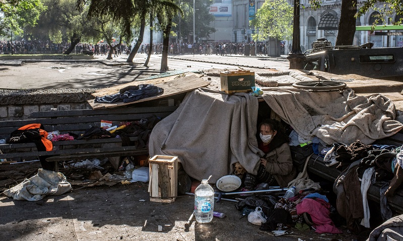 Chile pronostica un fin de año "muy malo" para su economía por crisis social