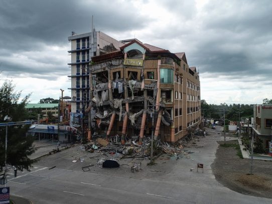 Al menos cuatro muertos en nuevo sismo al sur de Filipinas