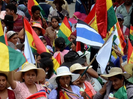 La dimisión de Morales deja un vacío de poder en Bolivia