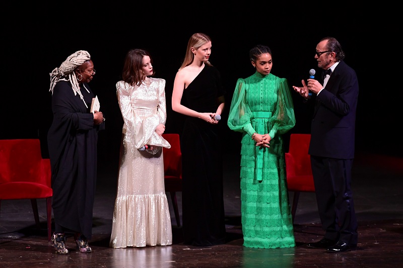 Claire Foy, Emma Watson y Yara Shahidi entre las protagonistas del calendario Pirelli 2020