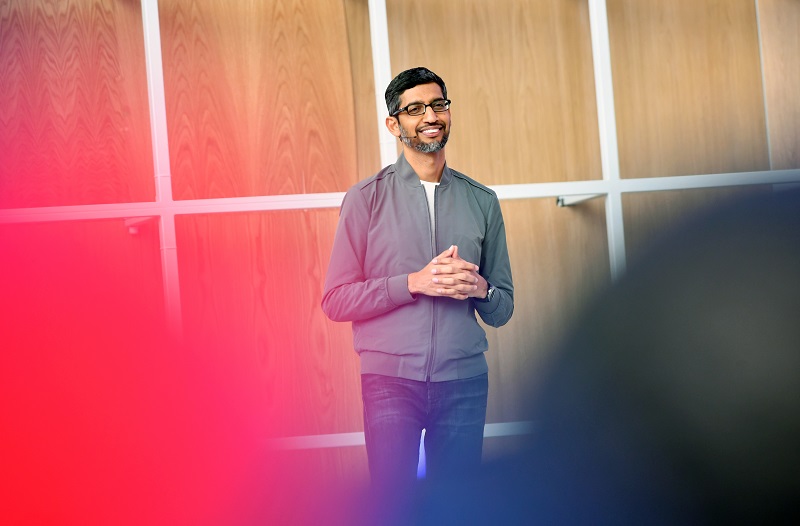 Sundar Pichai toma las riendas de Google y Alphabet