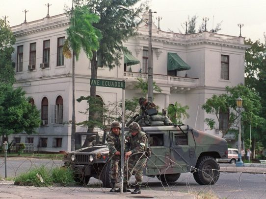 Panamá busca conocer la verdad de la invasión estadounidense 30 años después