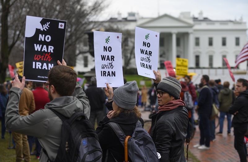 "No a la guerra con Irán", claman manifestantes en EEUU