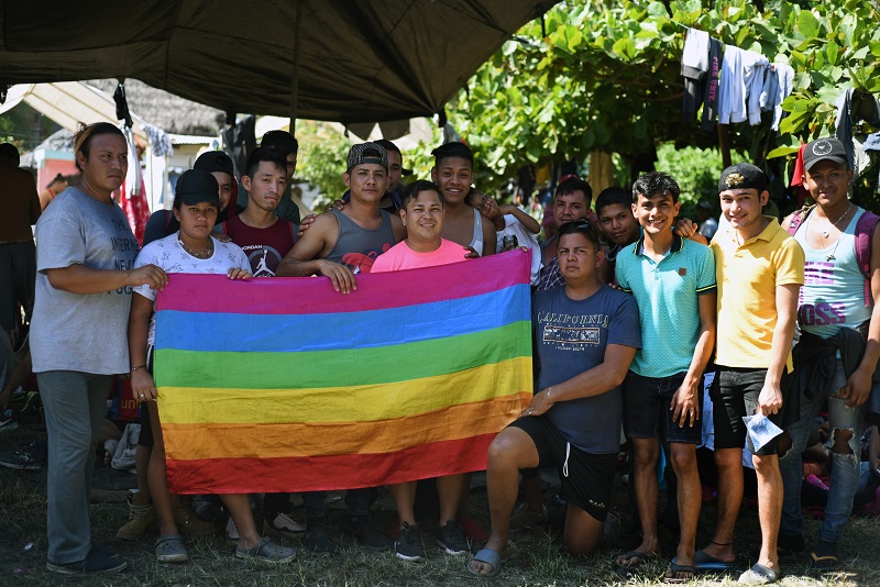 Migrantes centroamericanos LGBTI huyen de la pobreza, pero también de la discriminación