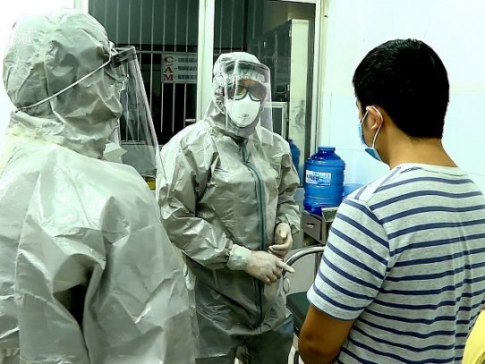 EE.UU. confirma segundo caso de coronavirus y 50 más sospechosos
