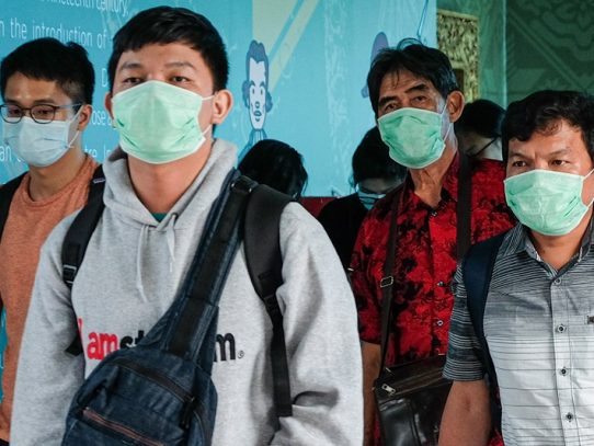 China aumenta las medidas para blindarse contra el coronavirus