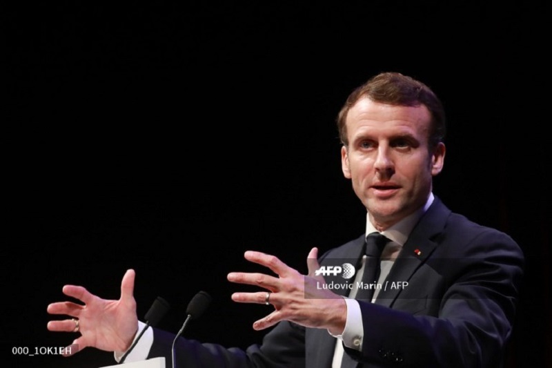 El Brexit es "una señal de advertencia histórica" para Europa, dice Macron
