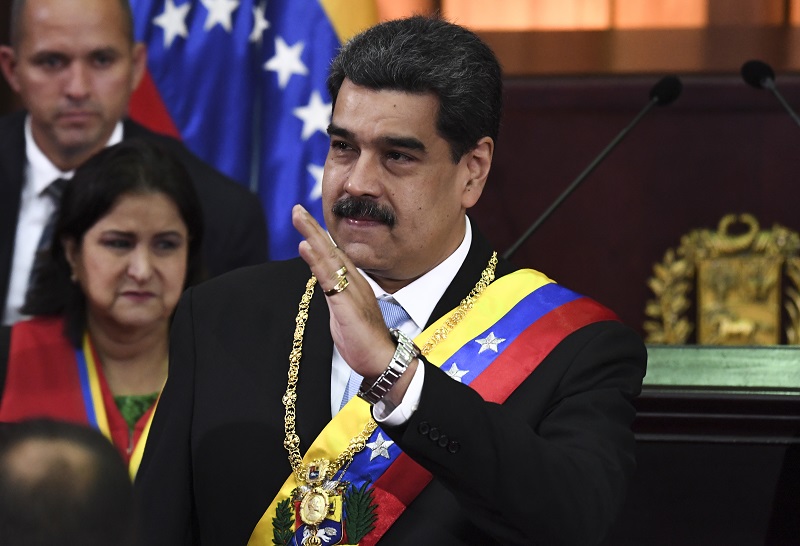 Maduro pide "levantamiento inmediato" de sanciones en negociación con la oposición