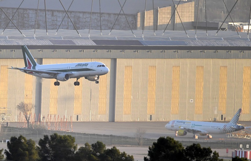 Un vuelo de Air Canada, obligado a aterrizaje de emergencia en Madrid