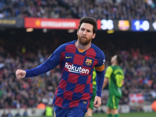Barcelona derrota 5-0 al Eibar con cuatro goles de Messi