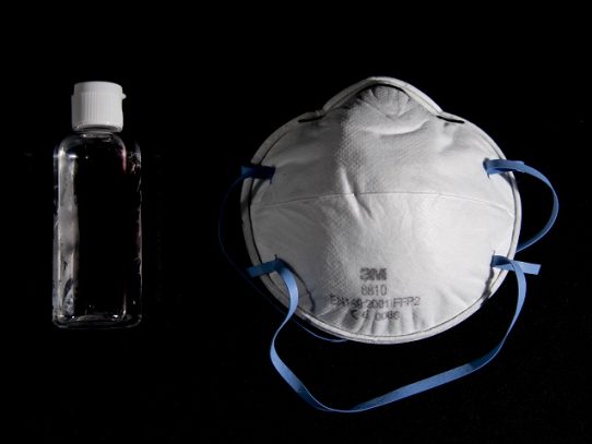 La OMS advierte de la escasez de máscaras a medida que avanza el coronavirus
