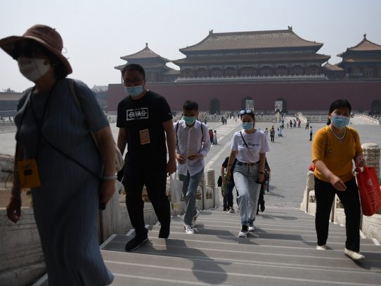 China inicia sus vacaciones con optimismo y prudencia
