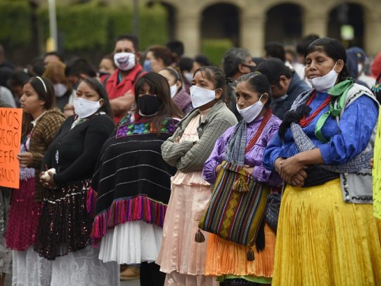 México presenta plan para ir hacia "nueva normalidad" tras confinamiento por COVID-19