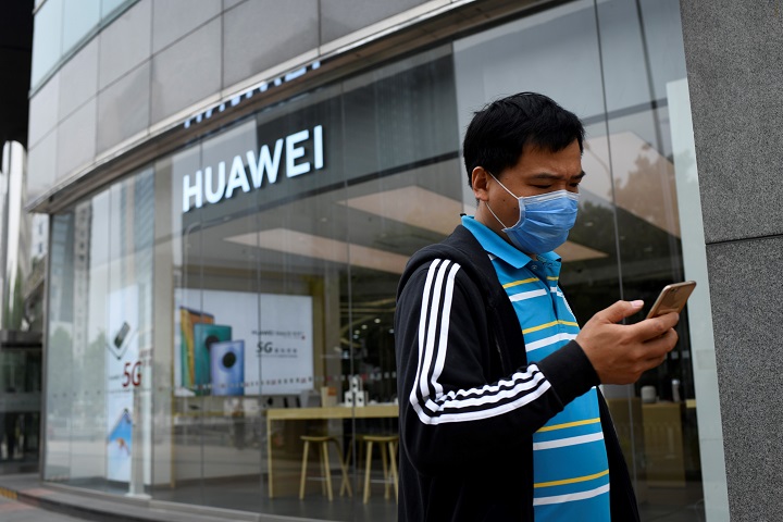 Londres se dispone a excluir a Huawei de la red 5G británica