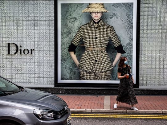Dior sale en defensa de los desfiles y mantiene presencia en las Semanas de la Moda