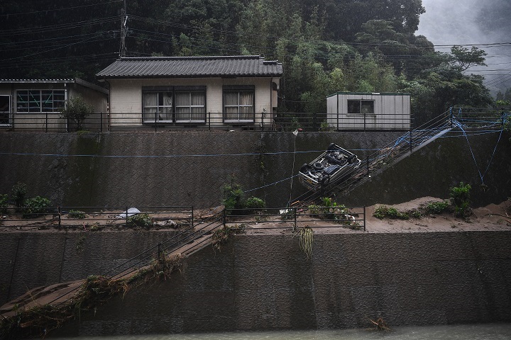 Más de 50 muertos en inundaciones en Japón, donde se aceleran tareas de rescate