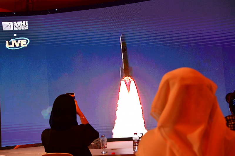 La primera misión espacial árabe hacia Marte despegó desde Japón
