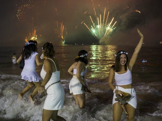 Rio de Janeiro cancela tradicional fiesta de fin de año por coronavirus