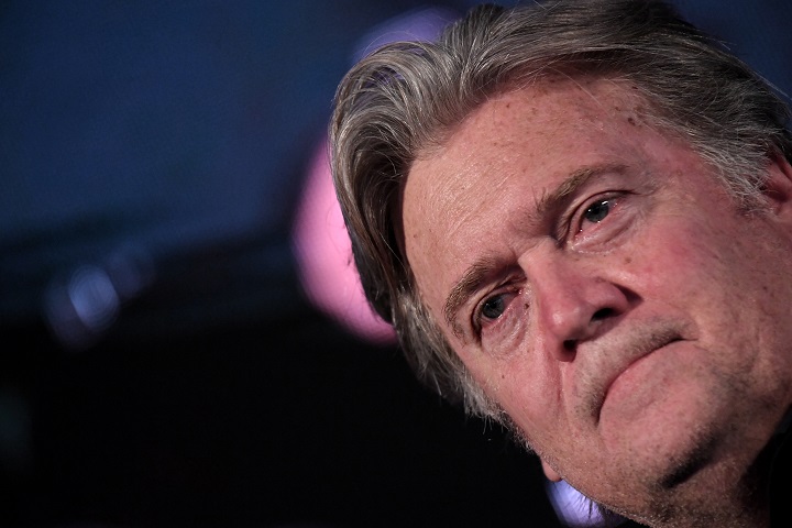 Bannon, exconsejero de Trump, acusado de fraude en campaña para construir muro con México