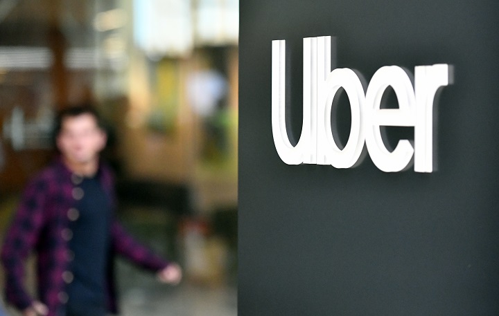 Victoria crucial de Uber en California para proteger su modelo económico