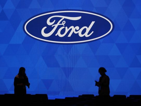 Ford suprimirá 7.000 empleos; un 10% de su plantilla mundial