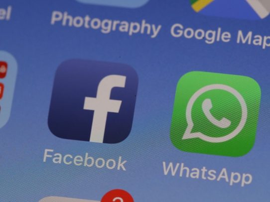 Los servicios de Facebook vuelven a estar en línea después de apagón mundial