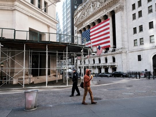 Wall Street termina en fuerte alza: Dow Jones +6,24%, Nasdaq +5,60%