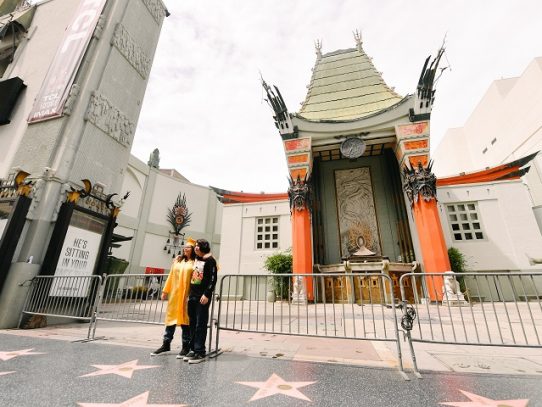 En el plan de California para reabrir la industria del cine, Hollywood es el "desafío"