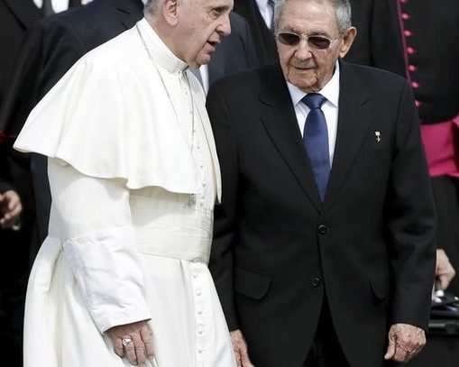 Gobierno cubano indulta a 800 presos a petición del Papa Francisco
