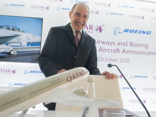 Qatar Airlines define su fusión con LATAM
