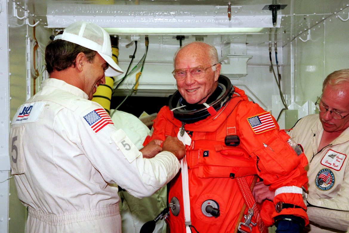 Muere el legendario astronauta John Glenn a los 95 años