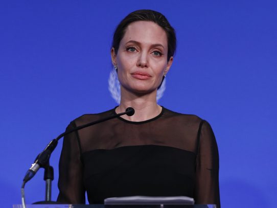 Angelina Jolie pidió el divorcio de Brad Pitt, según el sitio TMZ