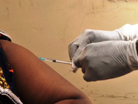 1.2 millones de dosis de vacuna contra la influenza serán aplicadas en Panamá