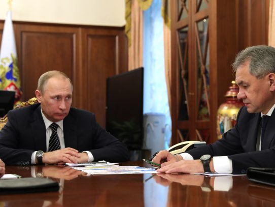 Putin firma acuerdo de alto el fuego entre régimen y oposición armada en Siria