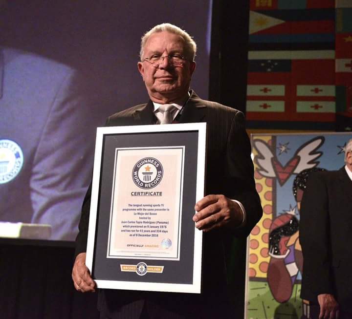 Juan Carlos Tapia y "Lo Mejor del Boxeo" ganan récord mundial Guinness