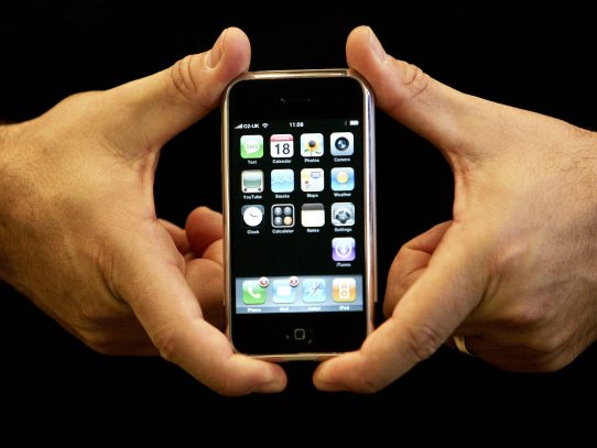 El iPhone cumple 10 años y la revolución de los smartphone continúa