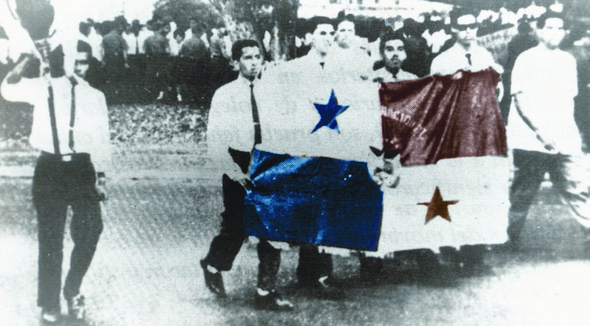 Universidad de Panamá conmemora la gesta patriótica del 9 de enero